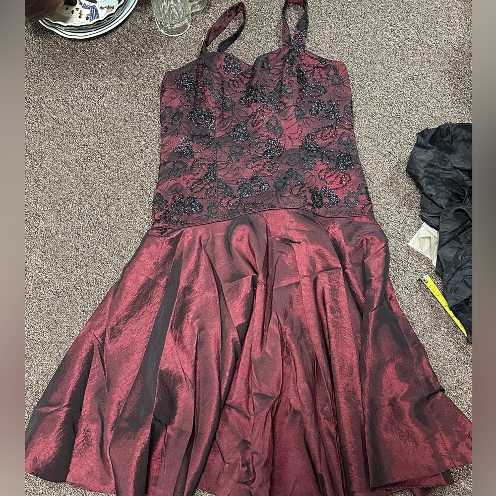 Diane and co maroon A-line dress
